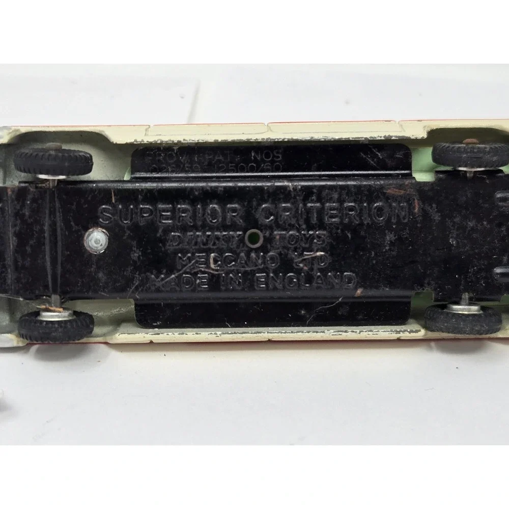 Vintage Dinky Toys 263 Superior Criterion Ambulance Meccano England w/ Stretcher